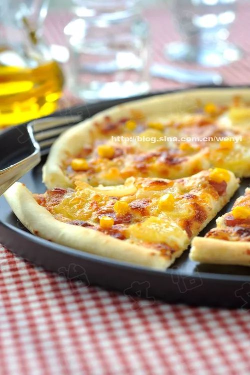 凤梨和菠萝为什么菠萝要泡盐水,菠萝怎么挑好坏