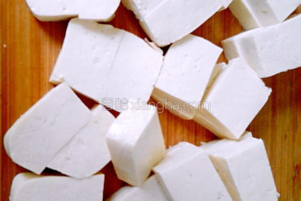 懒人版炖鱼营养又美味,入味好吃不腥的炖鱼