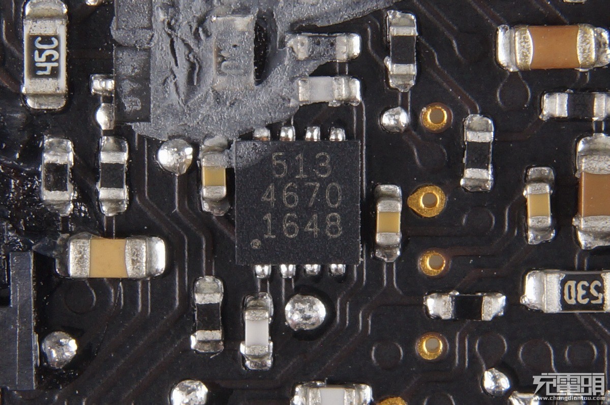 有没有仿的很真的苹果充电器,贫穷限制了我的想象力动画