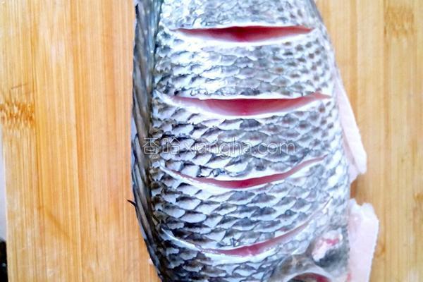 懒人版炖鱼营养又美味,入味好吃不腥的炖鱼