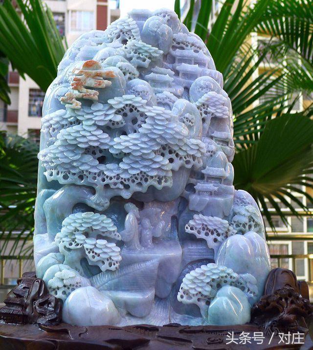 翡翠摆件一般摆在家里哪里好,翡翠葡萄摆件寓意