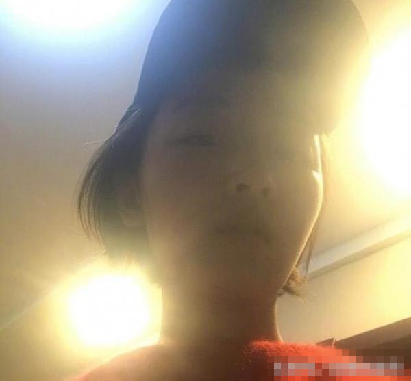 杨幂和周冬雨最新图,杨幂和周冬雨最新视频