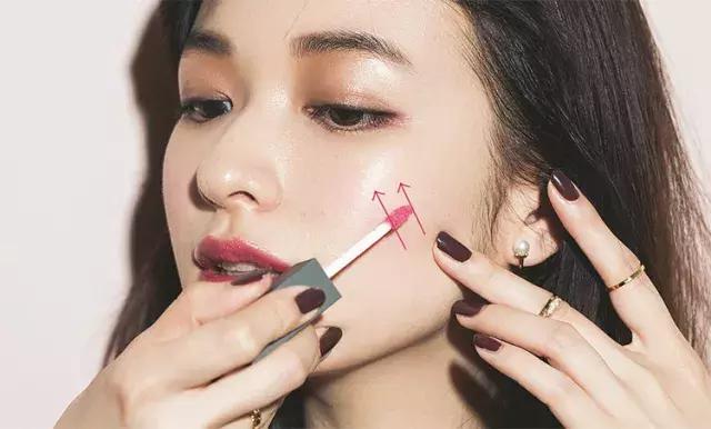 比较显皮肤白的口红,哪款口红又显白又好用