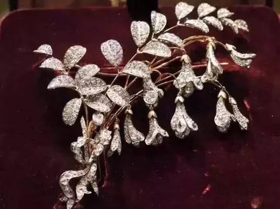 刘亦菲章子怡angelababy,章子怡和刘亦菲的骨相谁比较好