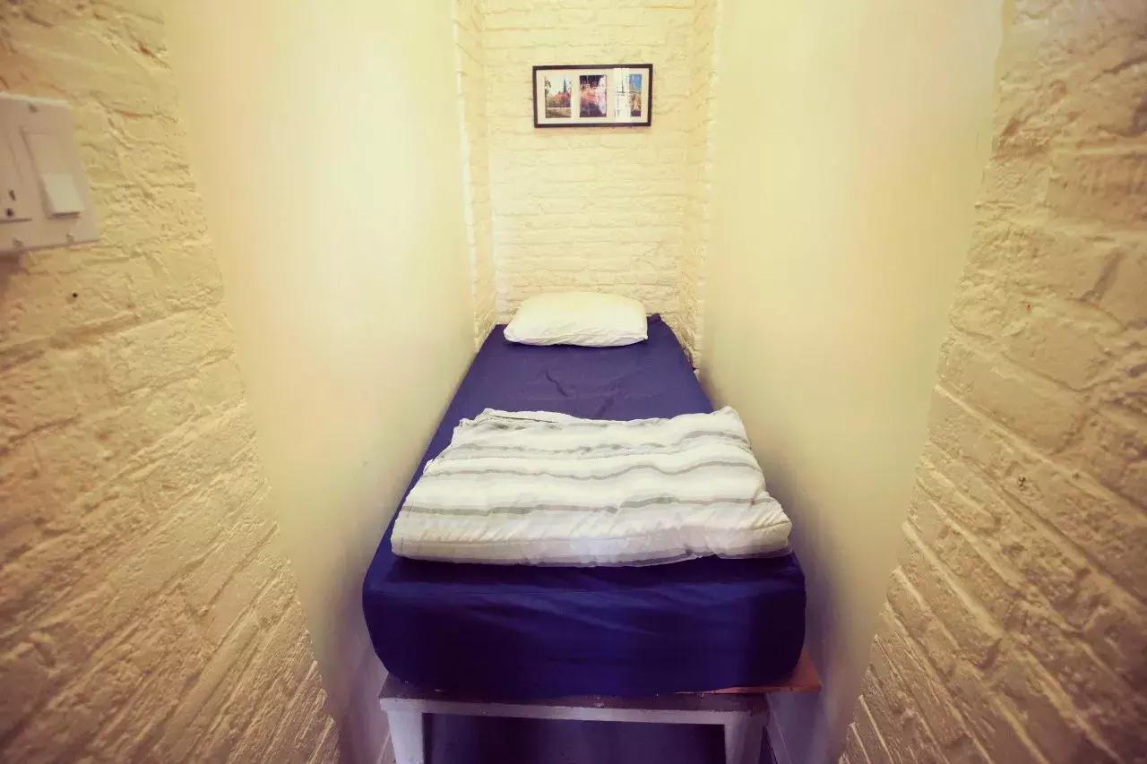 加拿大外星酒店,国外外星酒店