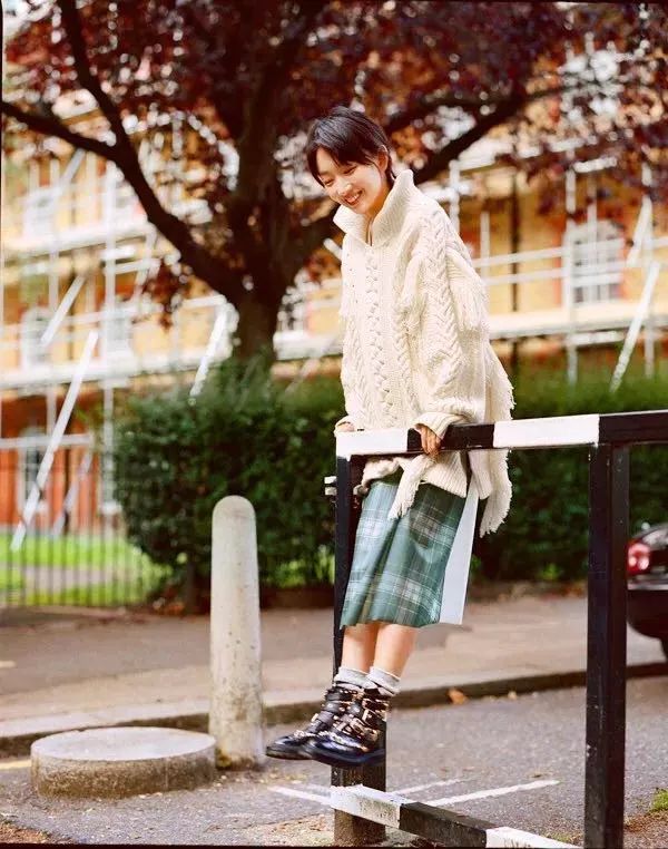 长短发适合的发型,适合发量较少的披肩发的发型