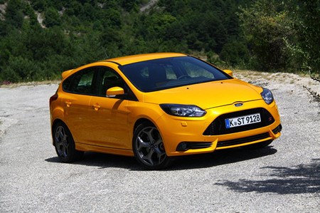 朋友老向你借车,朋友老借我车