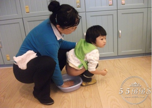 告别穿尿不湿阶段,宝宝告别尿不湿技巧