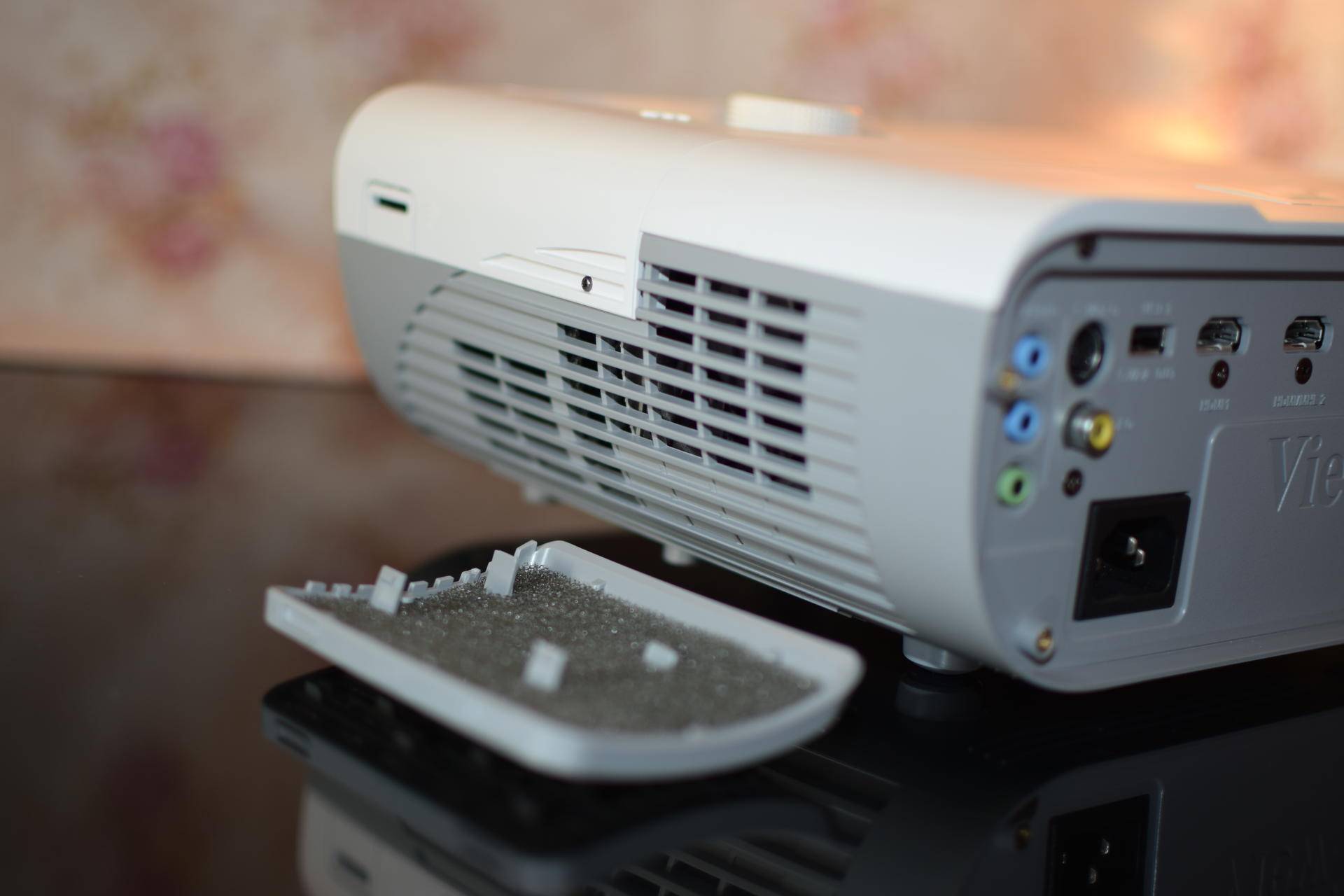 入门级家庭影院配置方案,优派px726hd投影机