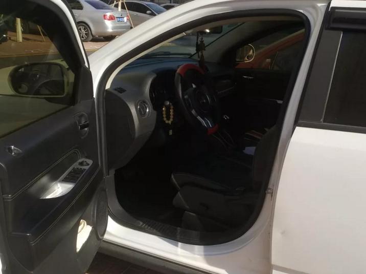 2015年进口指南者2.0豪华版,2013年进口指南者2.4四驱改装