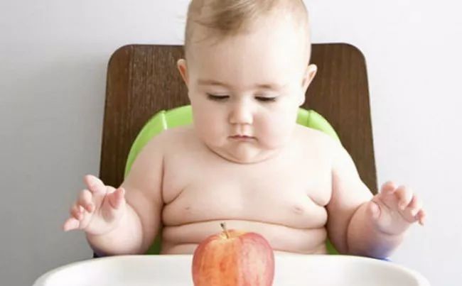 宝宝辅食添加最全攻略,10-12个月的宝宝辅食怎么添加