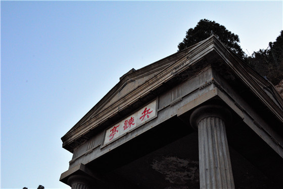 坐着高铁去西安，逛吃逛吃逛吃……