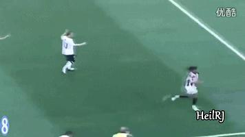 足球精灵小罗巅峰,小罗足球场上唯一的精灵