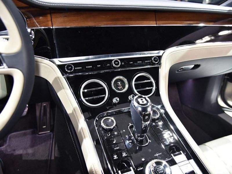 社会你球姐最新直播视频,社会你球姐直播间视频