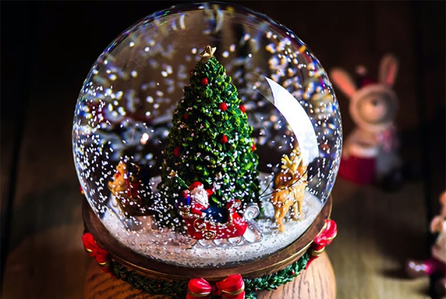 圣诞节，请送我一个八音盒