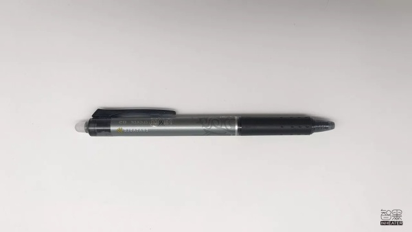 那个火爆外媒的放进微波炉可去字迹的本子，这次可以直接用水擦啦