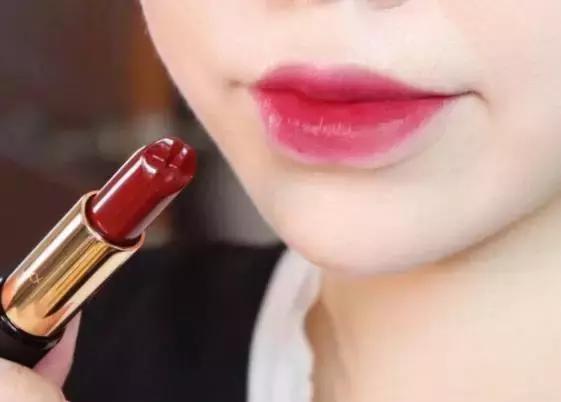 18年一夜爆红的美妆网红,美妆品牌断货王是谁