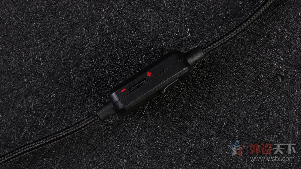 暗影精灵800耳机有几种样子,惠普暗影精灵系列性价比