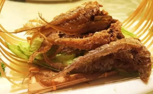 厨师教你如何吃鱼原汁原味,最实用9个吃鱼技巧视频