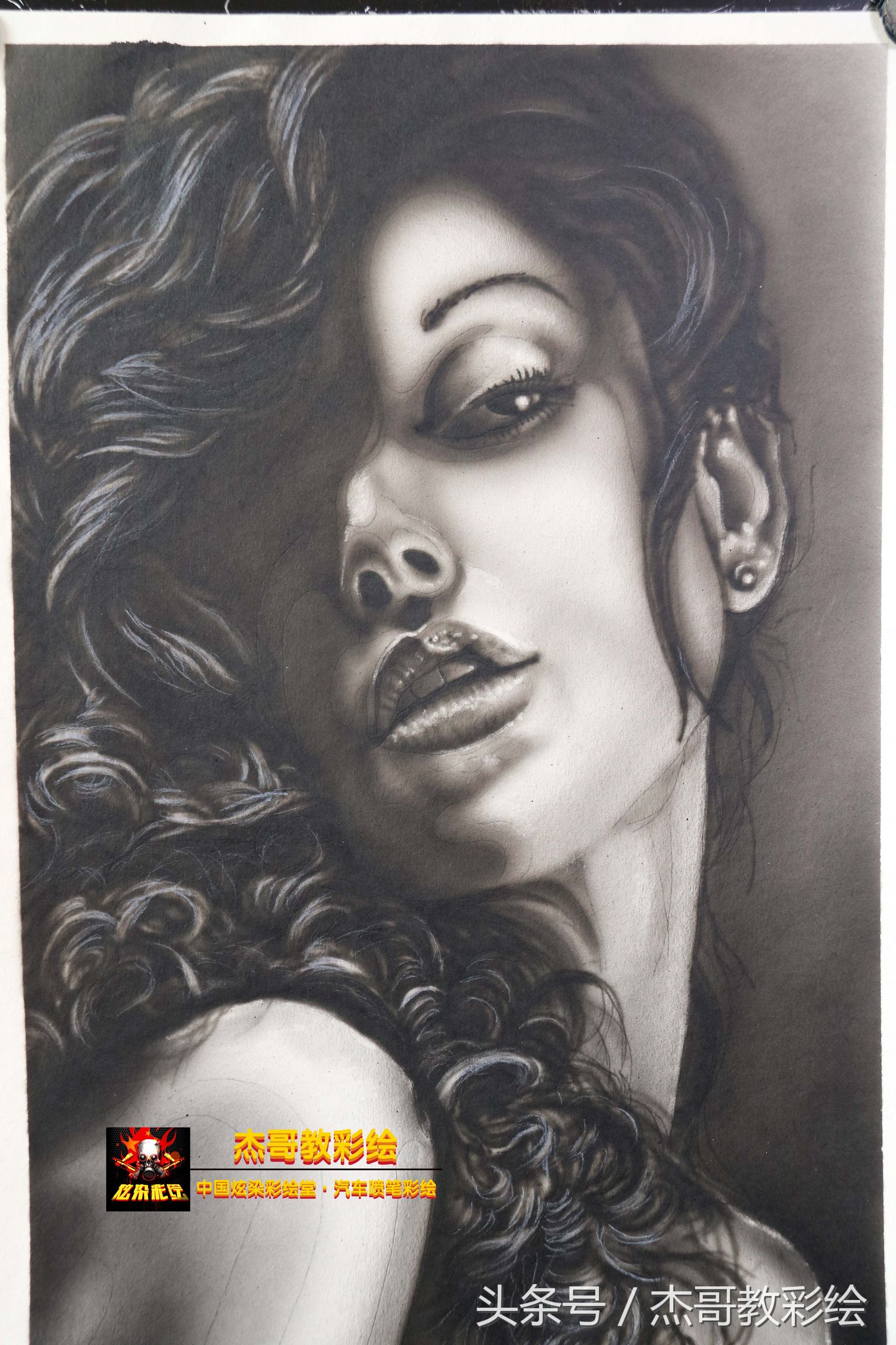 喷笔彩绘图片,喷漆创意绘画过程