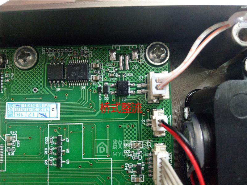 智能门锁容易被小偷无痕打开吗,智能门锁拆解图解