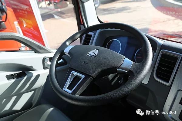 howo轻卡悍将最新款,howo轻卡小蓝牌