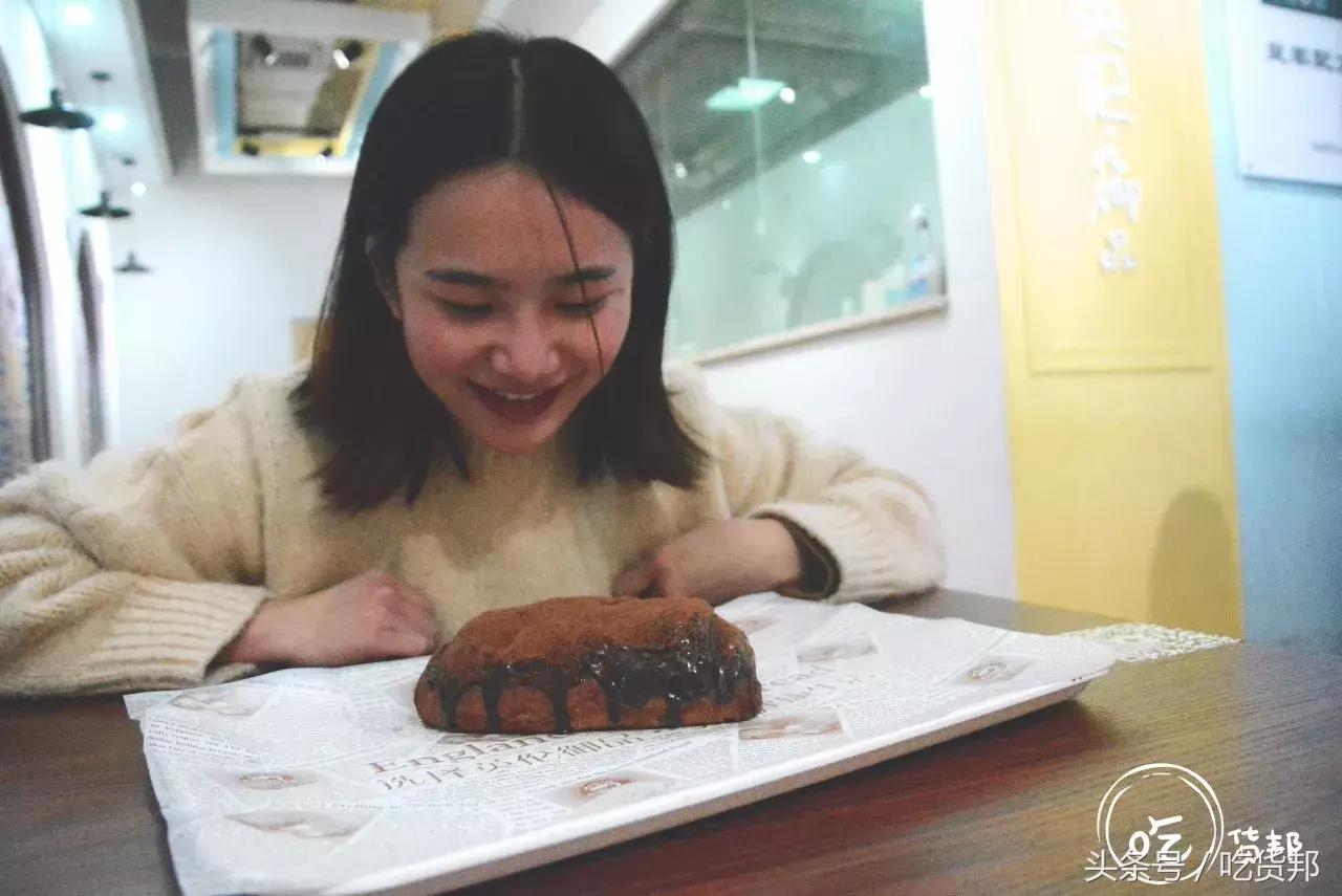脏脏包网红食物测评,网红脏脏包里面没有爆浆