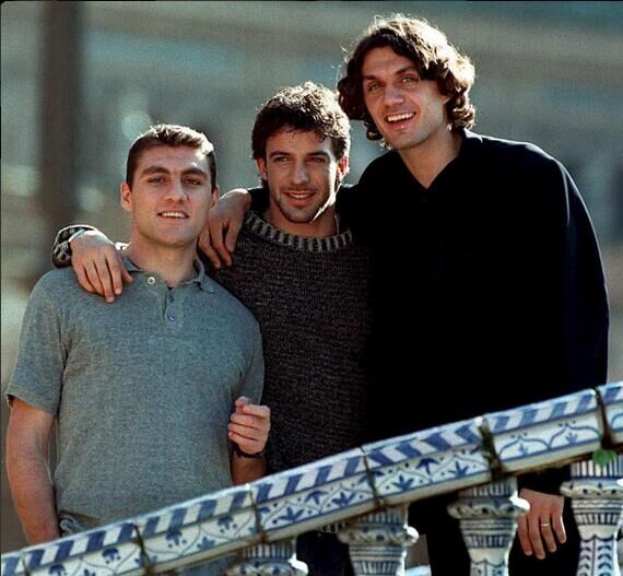 巴乔跟马尔蒂尼谁才是意大利老大,巴乔在老马尔蒂尼打了几场比赛