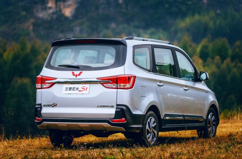 五菱宏光s1新款2018款报价及图片,五菱宏光s1新款2017款尊享型售价