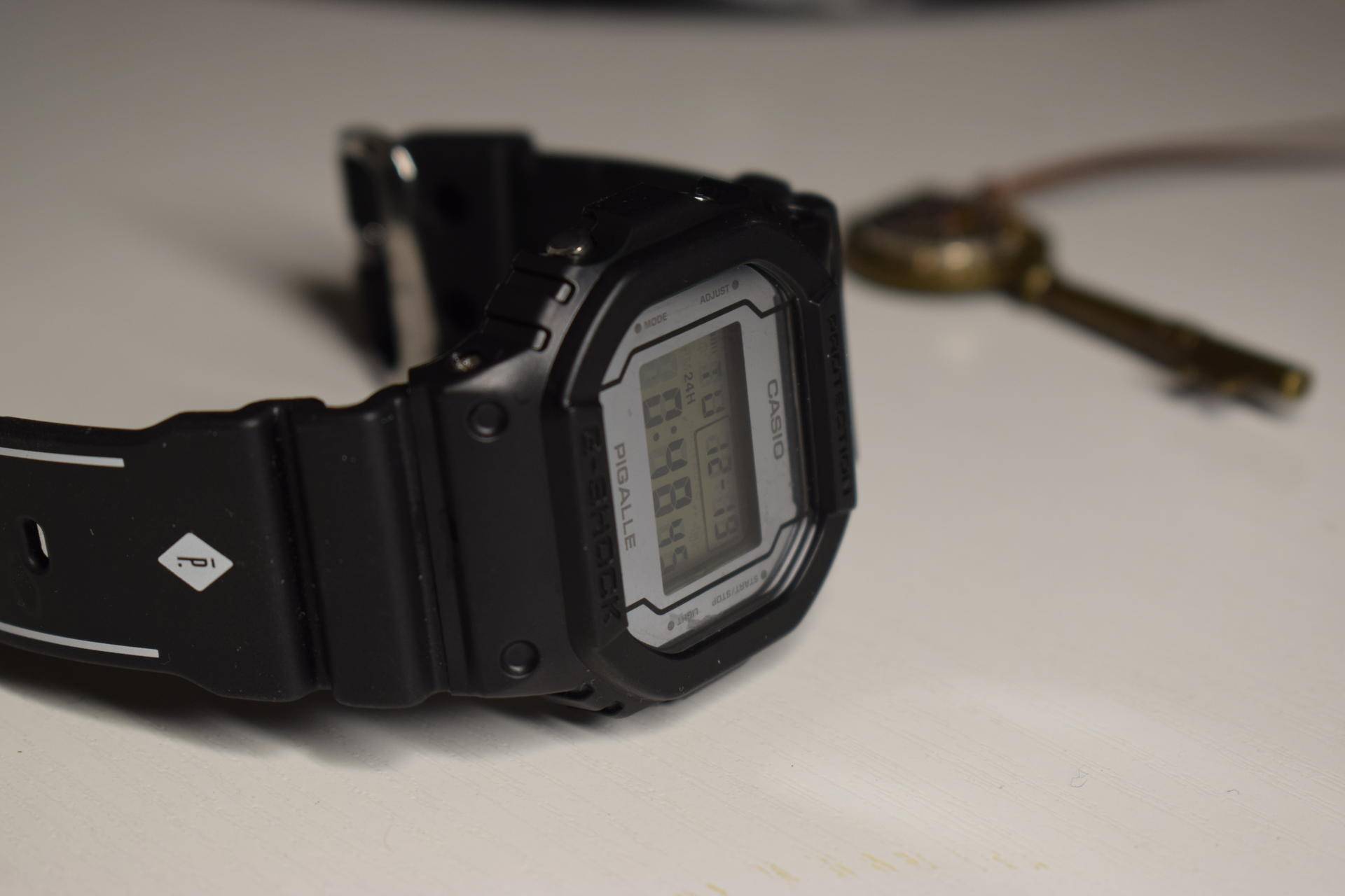 卡西欧dw-H5600值得买吗,卡西欧bw5600pgb