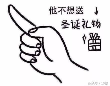 交往一个月了女友要礼物,相处一个月女生暗示我给她买东西