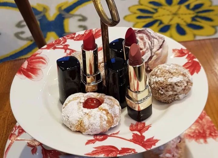 2018chanel鏂板搧缇庡鑵孩,2020鎶栭煶鐖嗘缇庡