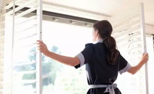 冬天出生婴儿怎么护理皮肤,夏季出生的宝宝该如何去护理