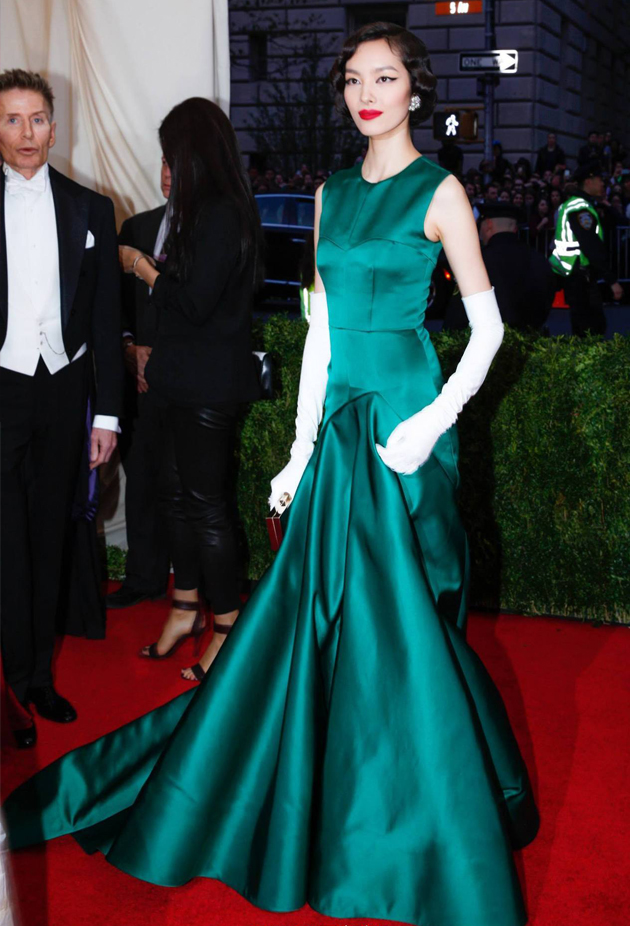 孙菲菲走过维密吗,国际超模孙菲菲近况