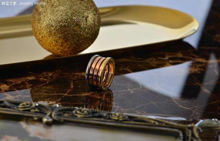 哪些人爱戴宝格丽项链,宝格丽两个小蛮腰叠戴