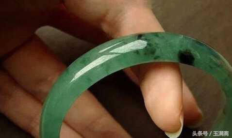 用哪种紫光灯鉴别b货翡翠,快速鉴别翡翠a和b