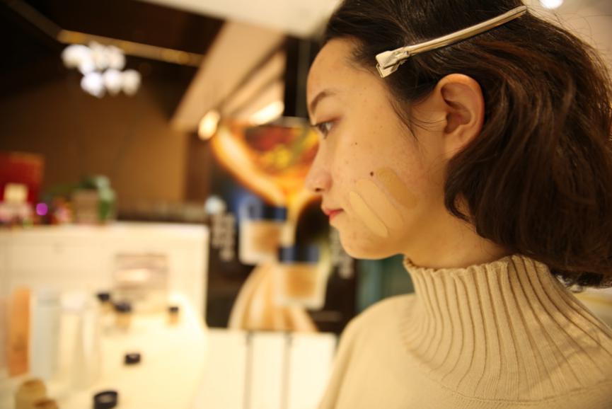 高级感妆容粉底液怎么选色号,氛围感妆容用什么色号粉底液