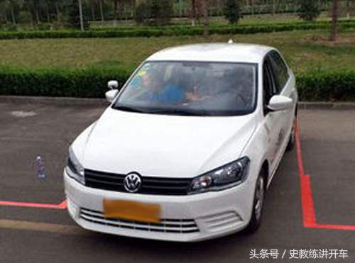 科目二倒车左入库点位详细讲解,科目二倒车点位和技巧全过程