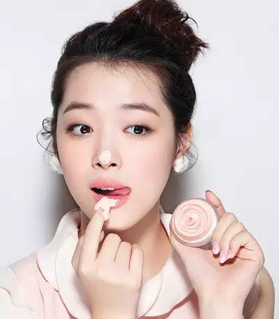 薄荷感强的唇膏,护唇薄荷唇膏