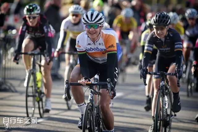 荷兰一日赛Liv车手满载而归