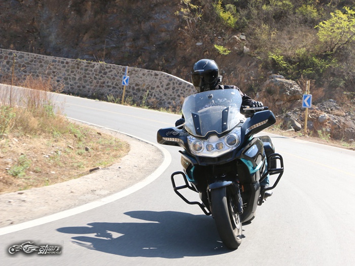 旅行车能不能自驾川藏,春风650国宾进藏旅游