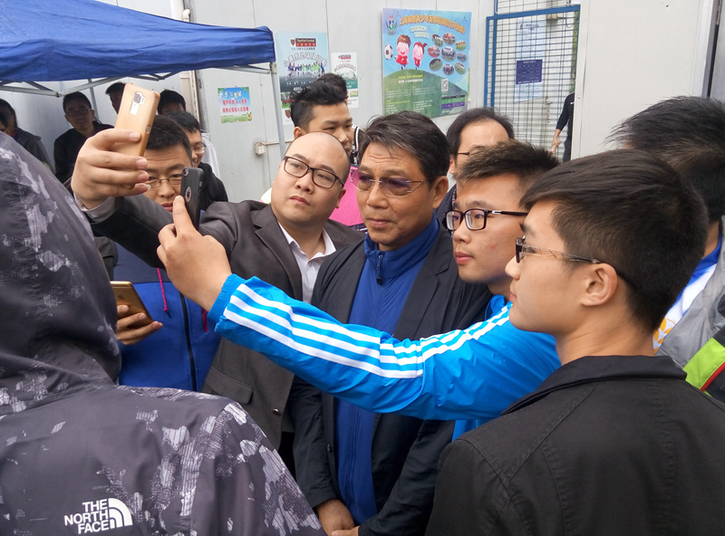 徐根宝十年磨一剑经验,回顾足球教父徐根宝的足球生涯