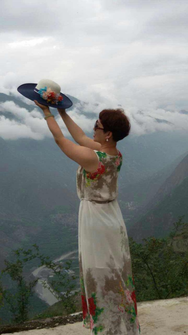 她，用旅行，战胜了癌症。