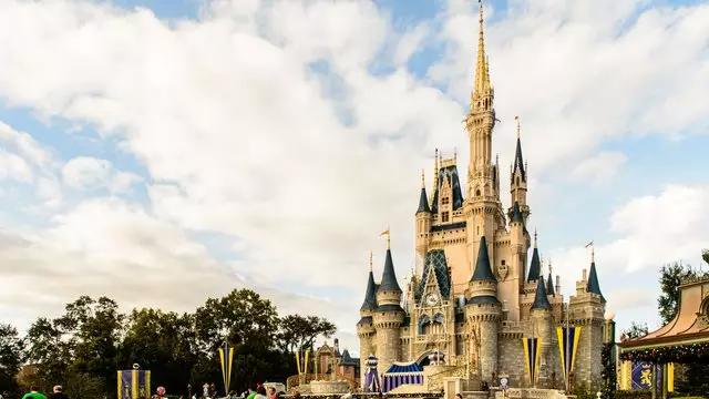 旅游购物退税需要机票吗,出国购物退税全攻略