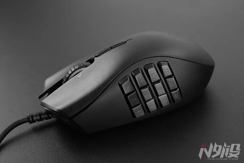 雷蛇那伽梵蛇进化版拆解,razer那伽梵蛇v2专业版