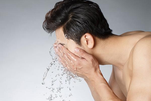 鼻炎反复发作是由于免疫力太差,过敏性鼻炎反复发作怎么办