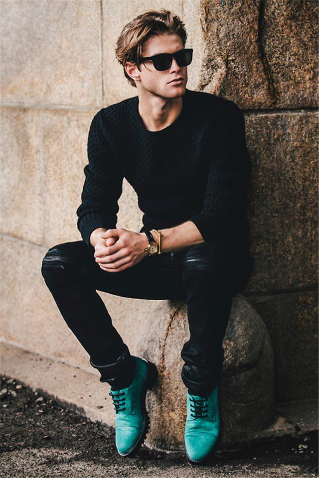 如何选择一款穿着舒服的马丁靴,马丁靴怎么选择比较百搭