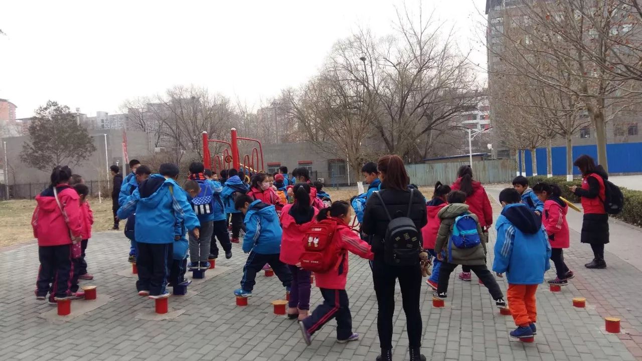 燕灵路小学课程,燕灵路小学科学小实验