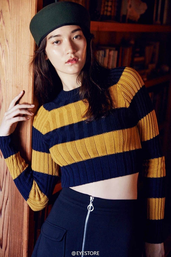 春装新款2022搭配简约高级韩版,春装这样搭配让你显瘦更显甜美