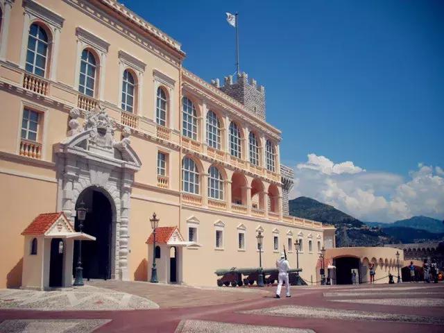 法国纪行—摩纳哥（看看F1赛道，欧洲*场赌**和摩纳哥王妃）